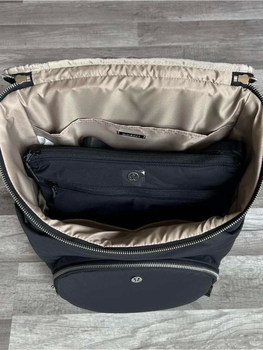 Lululemon New Parent Backpack With Crossbody and Diaper Changing Mat Black 17L - Picture 5 of 8